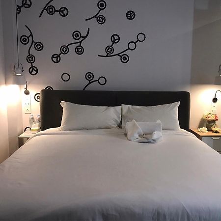 Bedspread Hostel (Adults Only) กรุงเทพมหานคร ภายนอก รูปภาพ