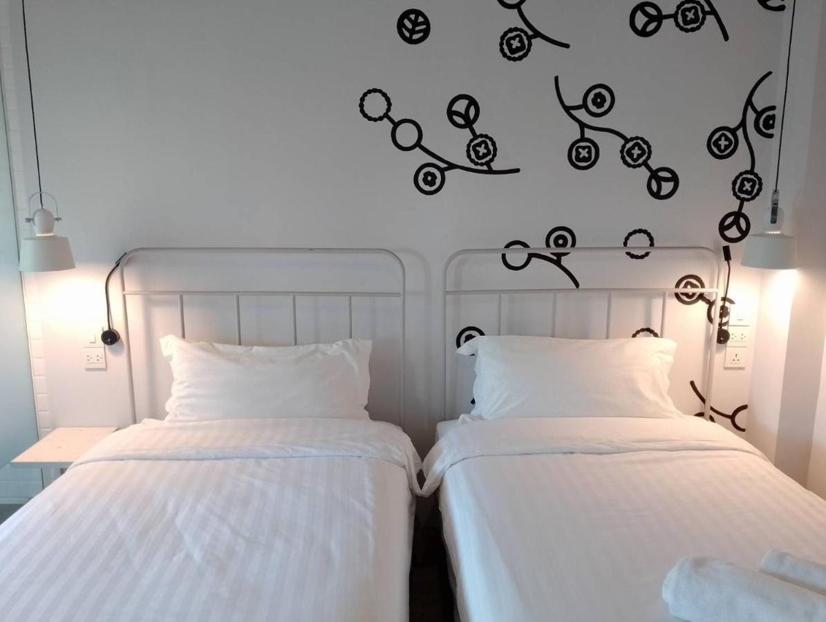 Bedspread Hostel (Adults Only) กรุงเทพมหานคร ภายนอก รูปภาพ